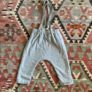 Zara mini pants with suspenders